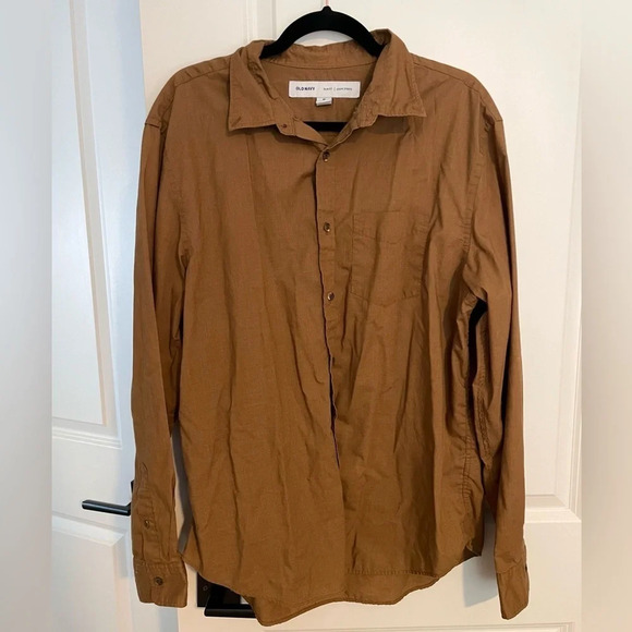 Old Navy Button Up Slim Fit Shirt - Picture 1 of 5